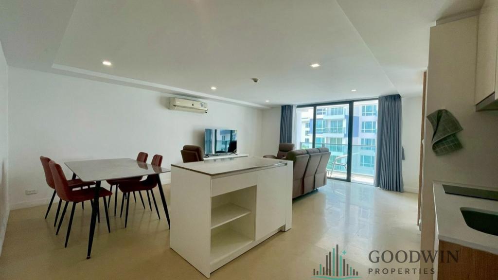 2 Bedrooms Condo @ Aurora Pratumnak