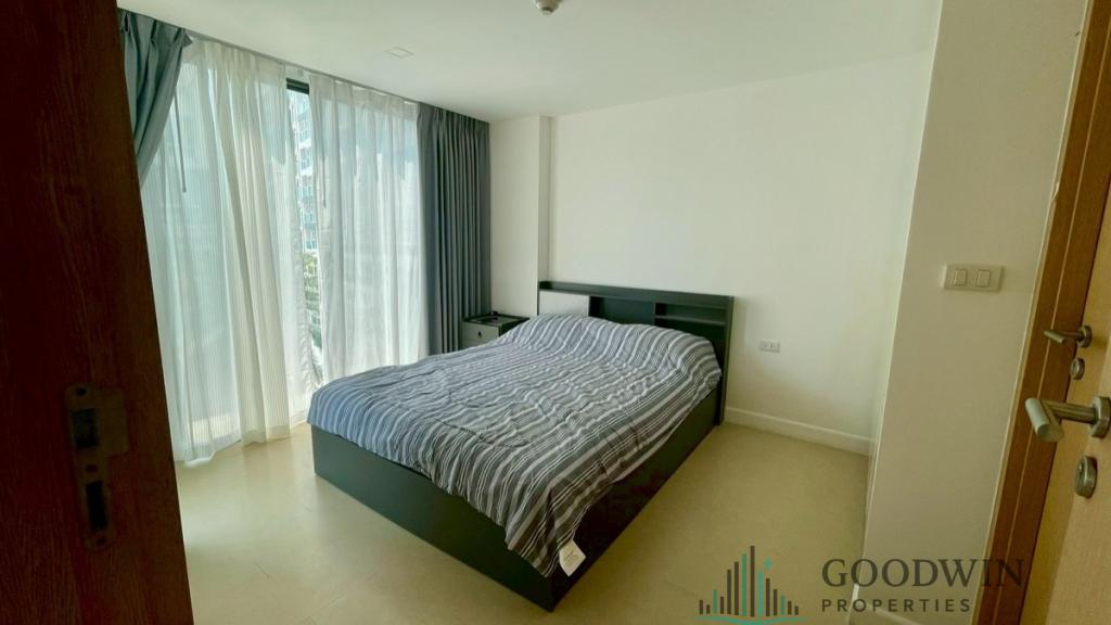 2 Bedrooms Condo @ Aurora Pratumnak