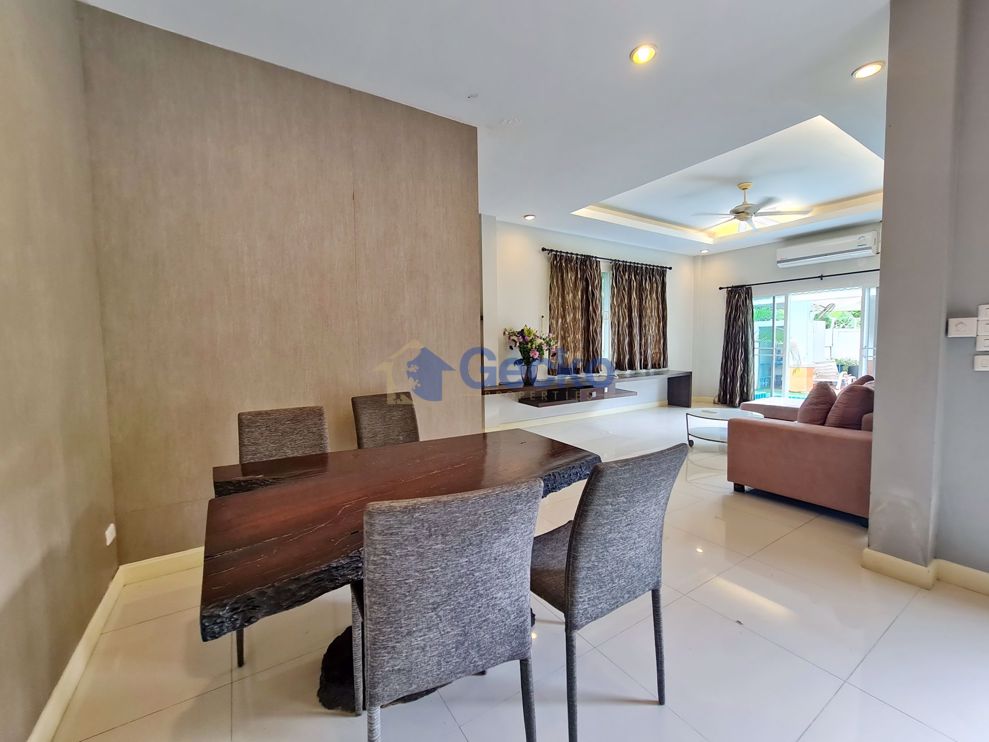 3 Bedrooms House in East Pattaya H003053